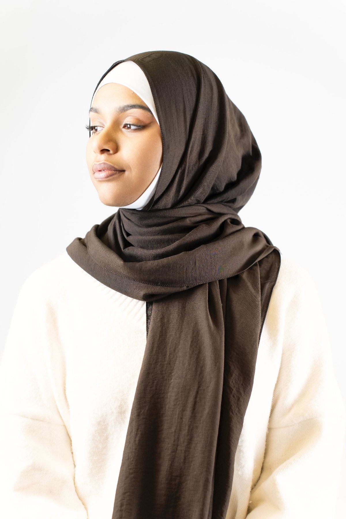 Hijab Scarf "Dark Chocolate"  Helsinki Suomi 5