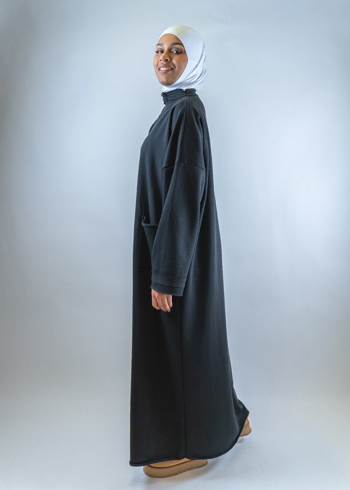 Muslim dress for women "Black Oasis" Helsinki Suomi