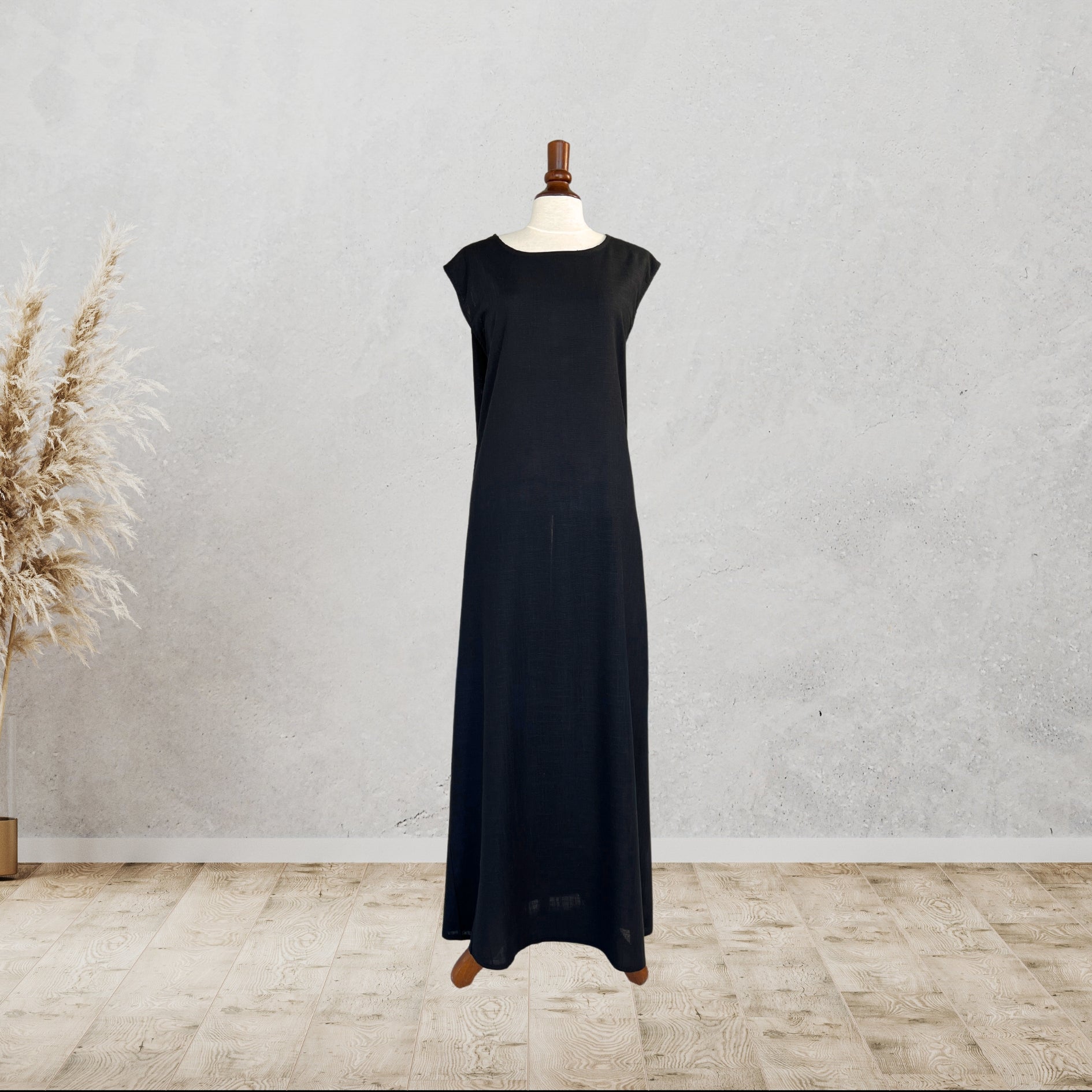 Two-Piece Set: Abaya-Kimono and Sleeveless Dress "Black Aila" 3