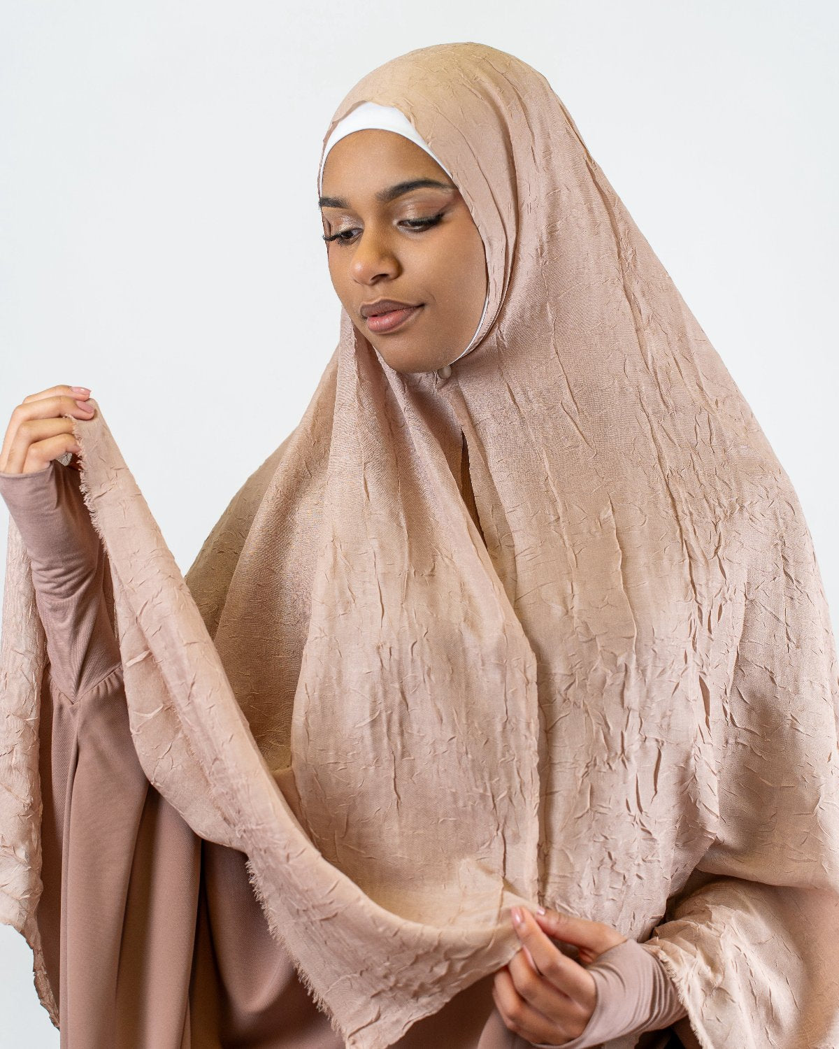 Hijab Scarf "Powdery Mocha bamboo" 3