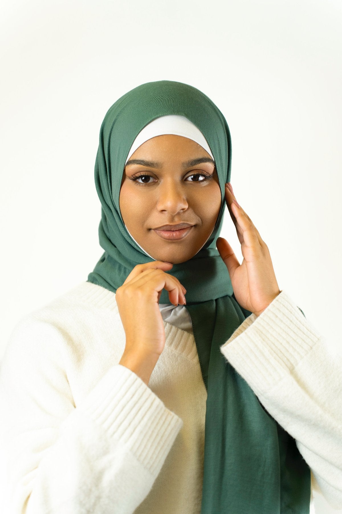 Hijab Scarf "Dusty Green" Helsinki Suomi 3