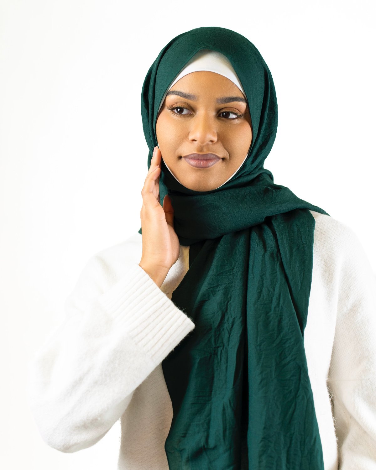 Hijab Scarf "Deep Emerald" Helsinki Suomi 7