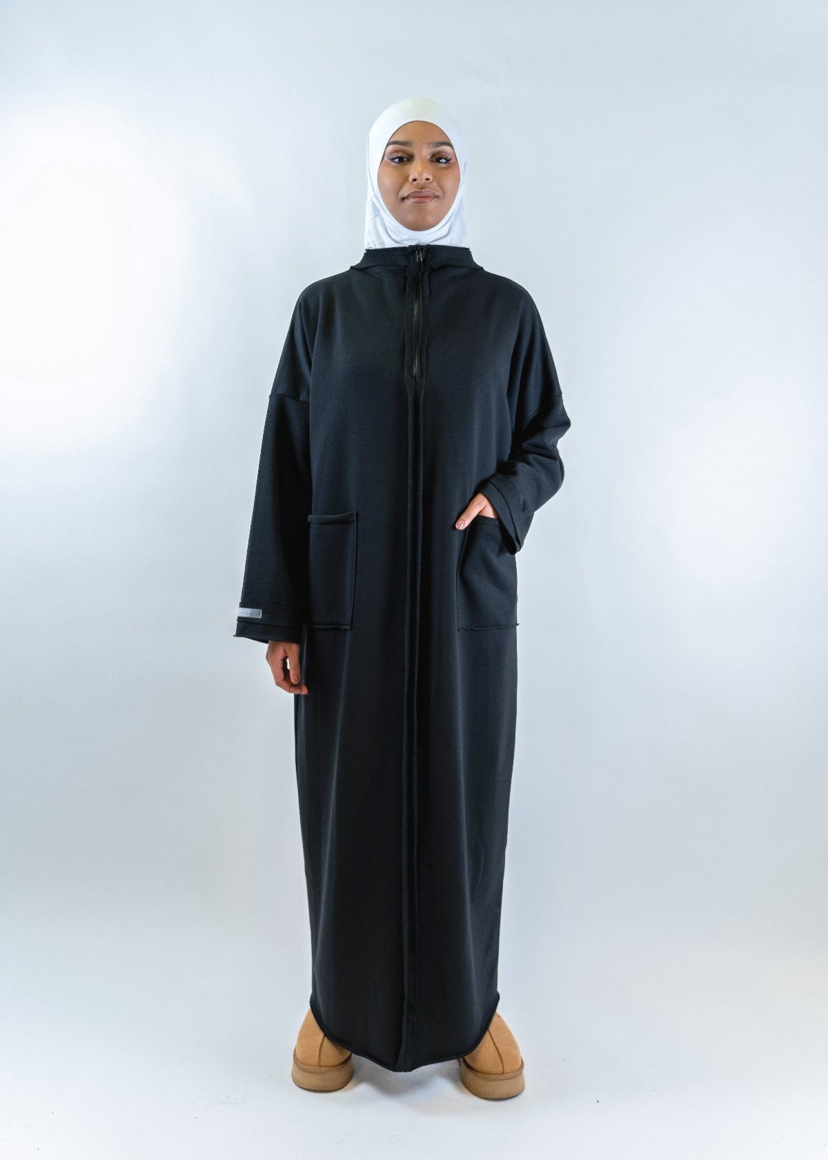 Muslim dress for women "Black Oasis" Helsinki Suomi 6