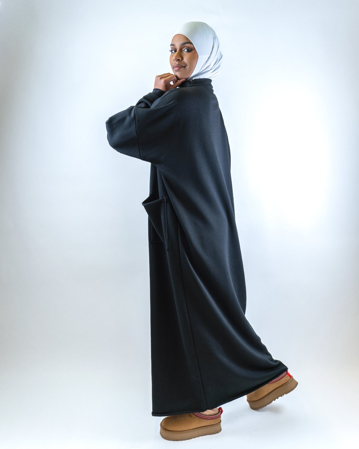 Muslim dress for women "Black Oasis" Helsinki Suomi 6
