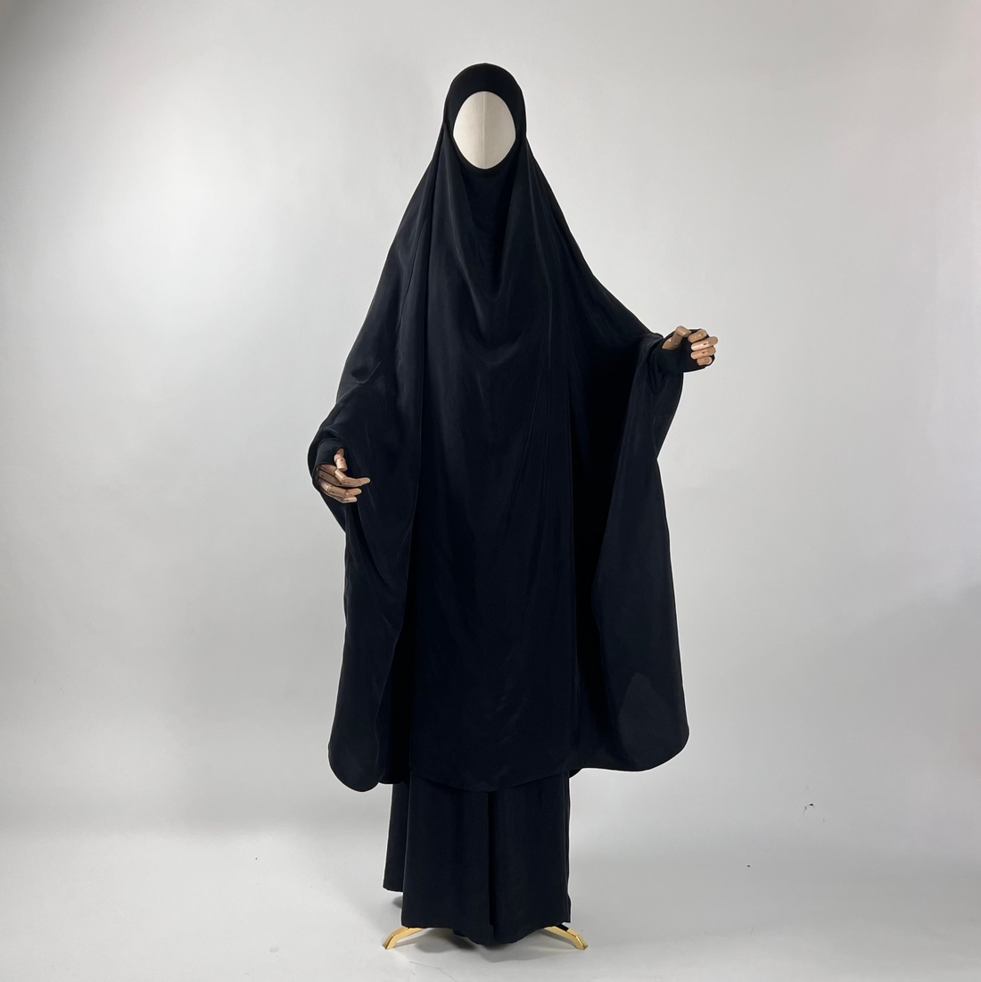 Two-Piece Set: Khimar with Sundress